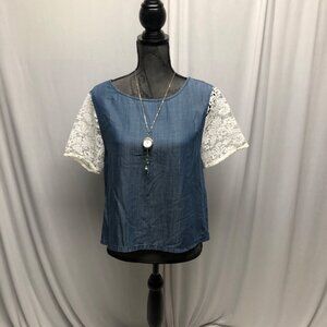 Standards and Practices Top Womens Size Large Blue Chambray Lace Sleeve Blouse